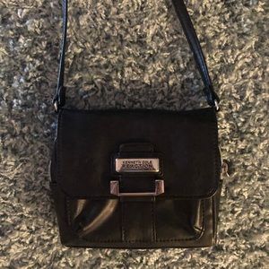Kenneth Cole Reaction handbag🥰